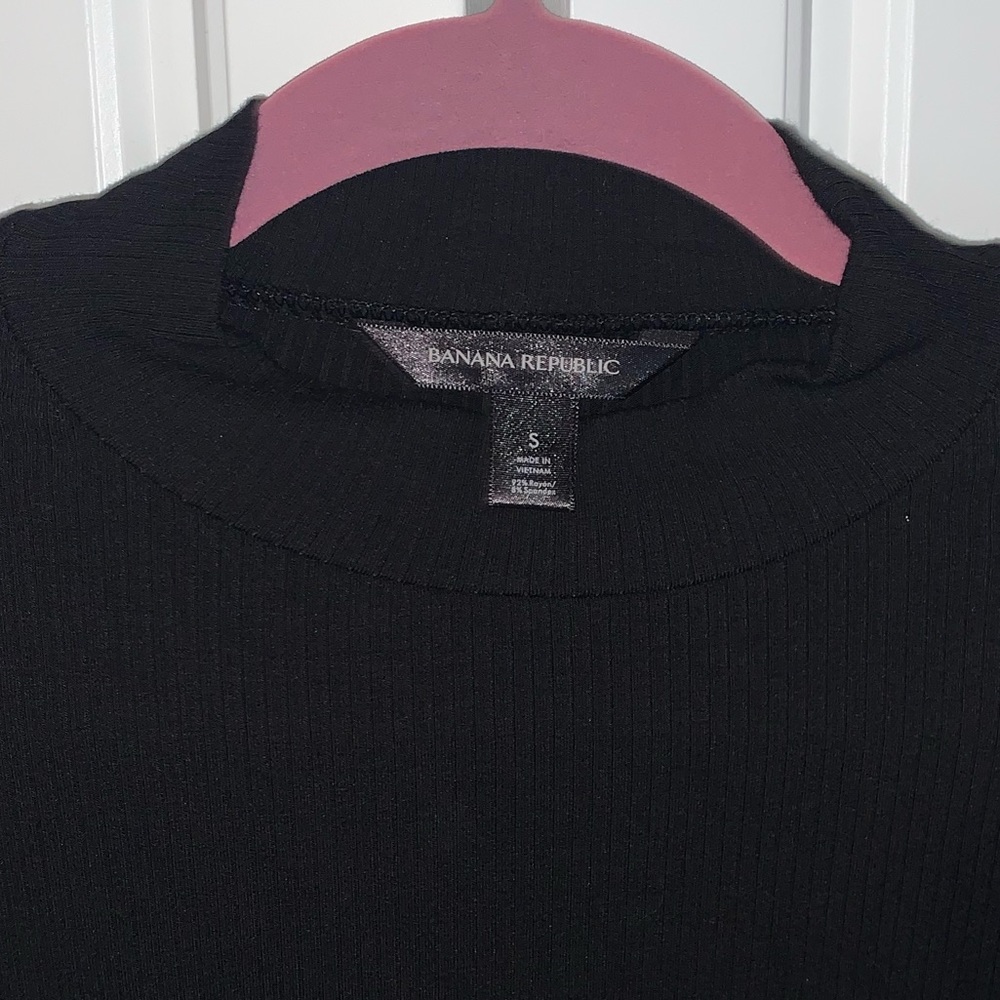 Long Sleeve Mock Neck Shirt